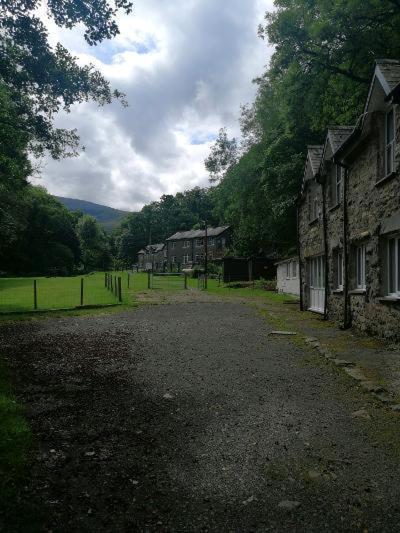 Auberge de jeunesse Kings à Dolgellau Extérieur photo